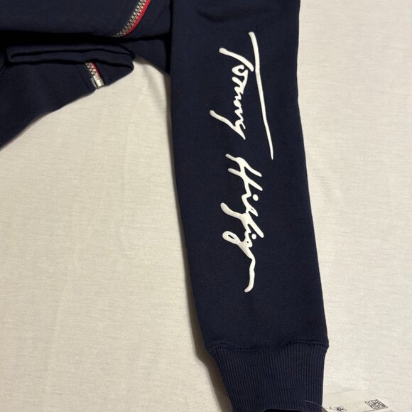 NWT- Tommy Hilfiger Boys Navy Signature Zip Hoodie – Size 6 - Picture 4 of 5